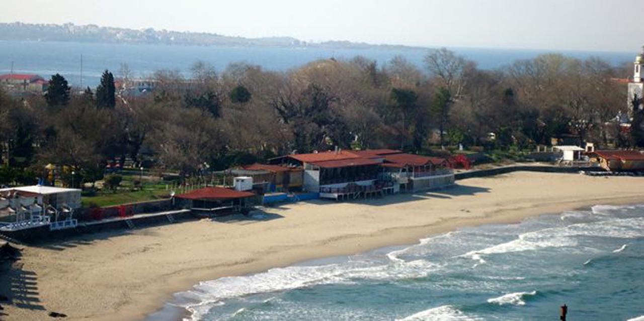 Хотел "Тихия Кът" Sosopol Exterior foto