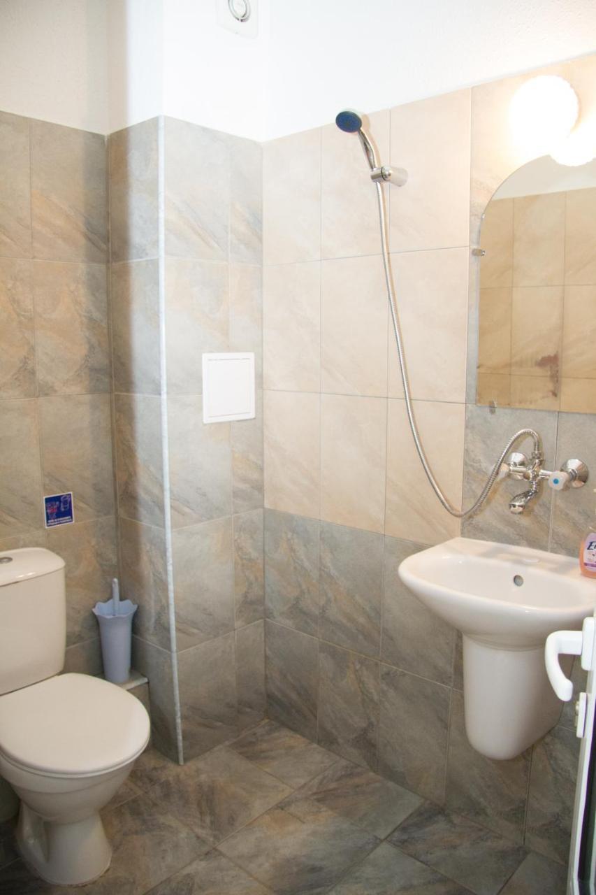 Хотел "Тихия Кът" Sosopol Exterior foto