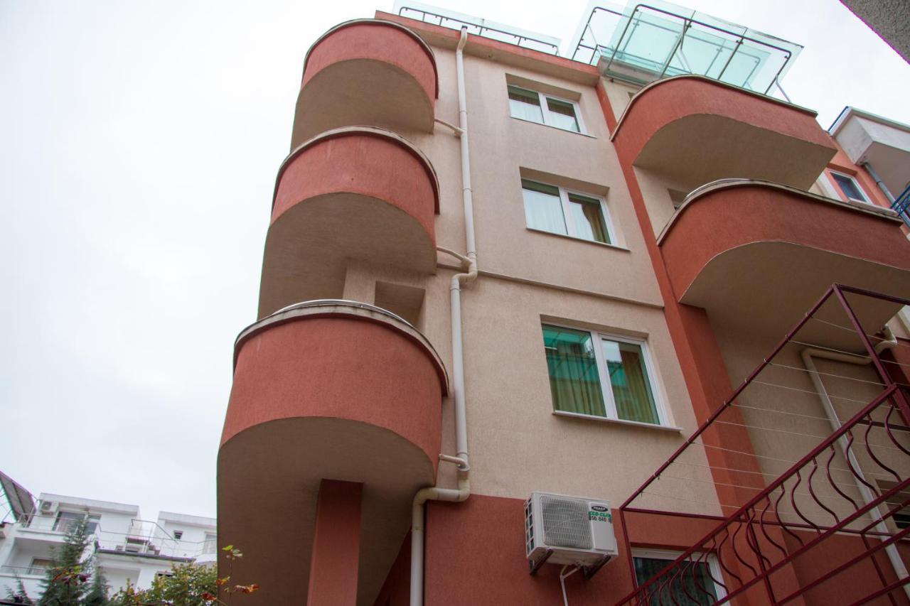Хотел "Тихия Кът" Sosopol Exterior foto