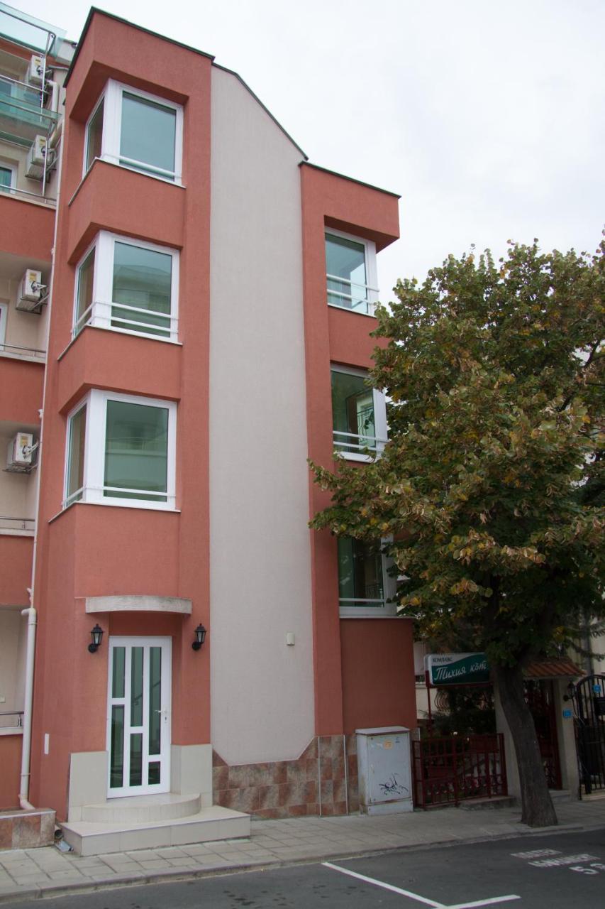 Хотел "Тихия Кът" Sosopol Exterior foto