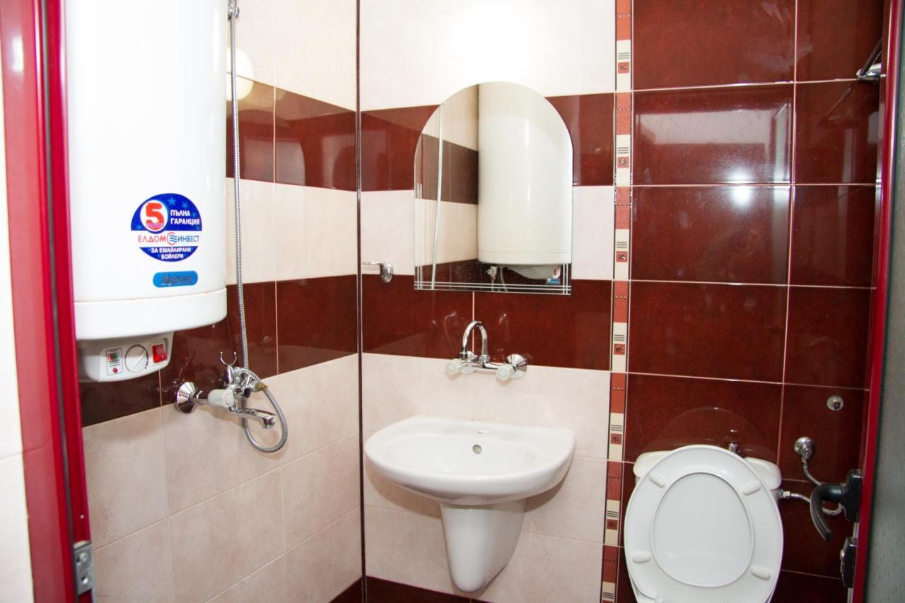 Хотел "Тихия Кът" Sosopol Exterior foto